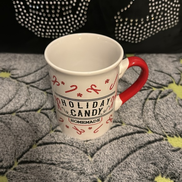 Christmas Mug - Picture 2 of 3